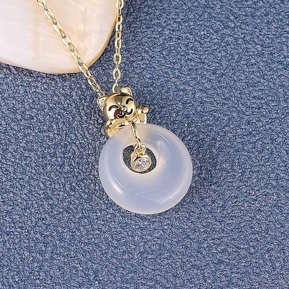 Women's S925 Sterling Silver Zodiac Tiger Pendant Necklace With Chalcedony Cartoon Tiger Design And Light Luxury Gold Tone Clavicle Chain