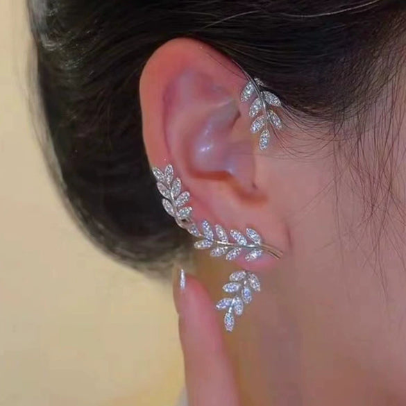 Women's Shining Butterfly Ear Clip Earrings With Gold Plated Artificial Gemstones Electroplated Metal Fairy Style Statement Jewelry