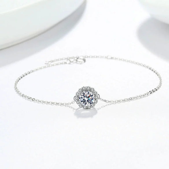 Women's 925 Silver Geometric Bracelet With Round Moissanite Electroplated Simple Fashion Jewelry Gift