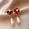Women's Silver Zircon Round Faux Pearl Highend Light Luxury Vintage Earrings With Geometric Design And Inlaid Zircon