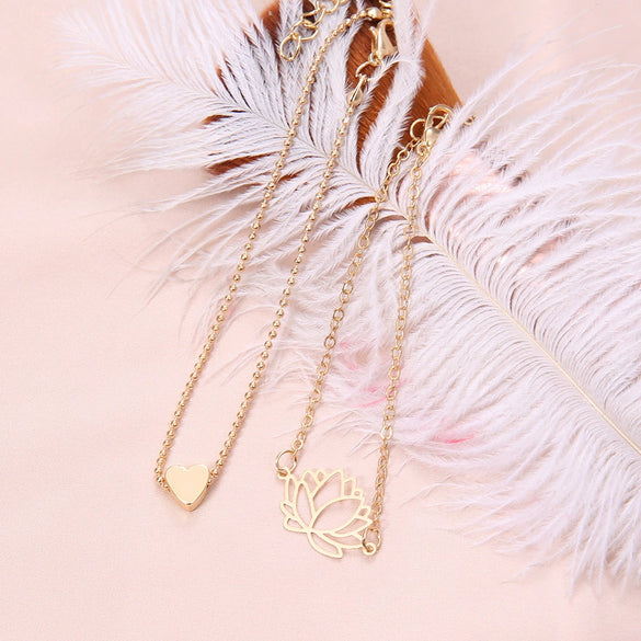 Women's Simple Alloy Hollow Heart Bracelet Set With Electroplated Personality Style Pendant Bracelets