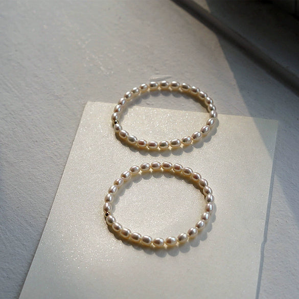 Women's Simple Elastic Freshwater Pearl Drop Shape Bracelet