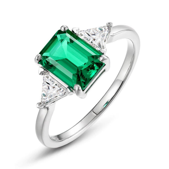 Women's Simple Geometric S925 Silver Ring With Cultivating Emeralds And Gold Plated Artificial Gemstones Inlay