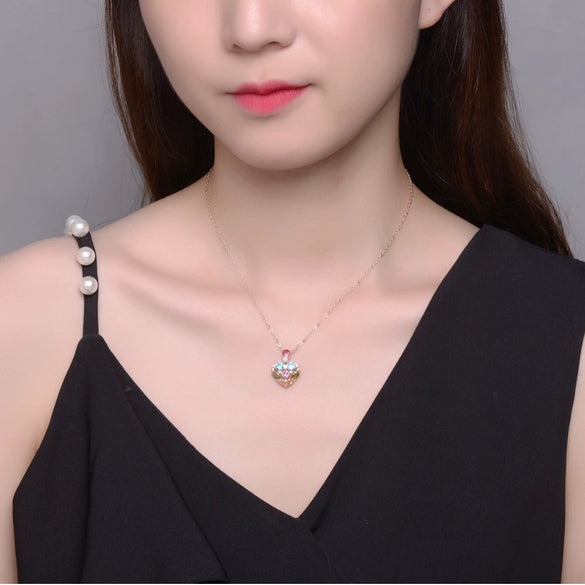 Women's Simple Heart Pendant Necklace Copper With Gold Plated Finish Crystal Zircon Love Clavicle Ball Chain Necklace