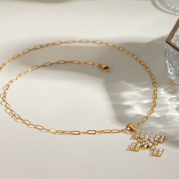 Women's Simple Necklace With White Diamond Pendant Tbar Titanium Steel And Stainless Steel Box Chain Electroplated