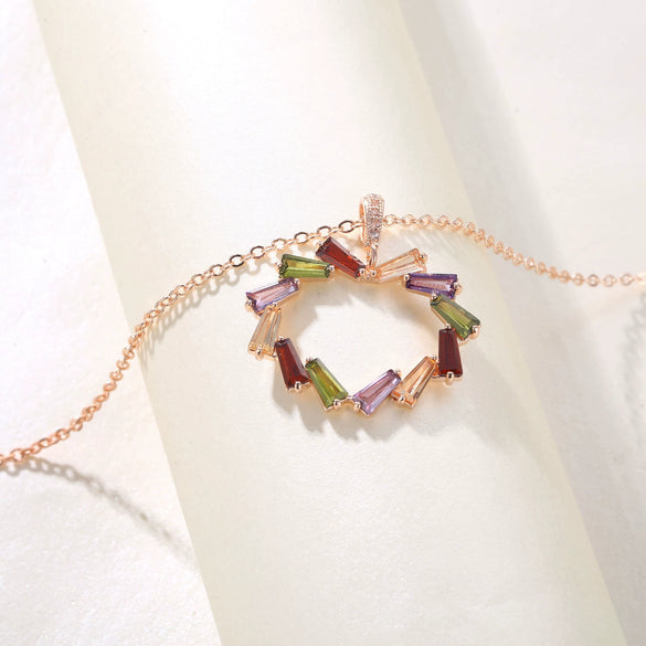 Women's Simple Rose Gold Color Heart Pendant Necklace With Artificial Zircon Inlay And O Chain