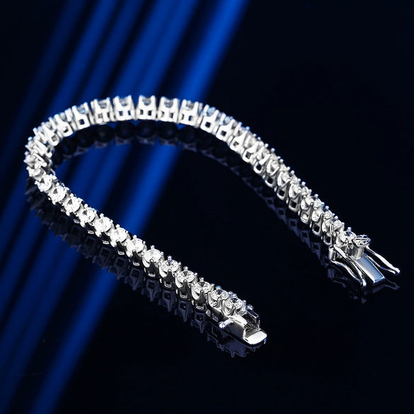 Women's Simple Sterling Silver Geometric High Carbon Diamond Bracelet
