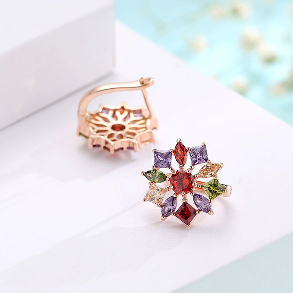 Women's Simple Zircon Earrings And Necklace Set With Flower Pendant Short Clavicle Chain Electroplated Fashion Jewelry
