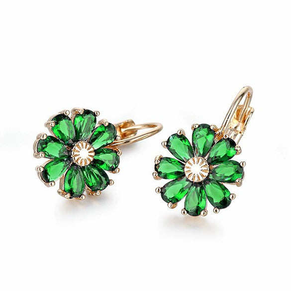 Women's Small Fresh Flower Design Zircon Earrings Made Of Environmental Protection Copper With Diamond Treatment