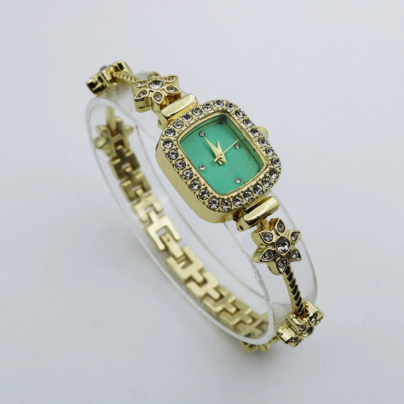 Women's Square Alloy And Stainless Steel Bracelet Quartz Watch Light Luxury Casual Style