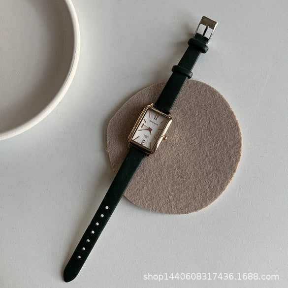 Women's Square Alloy Quartz Watch Retro Artistic And Leisure Style