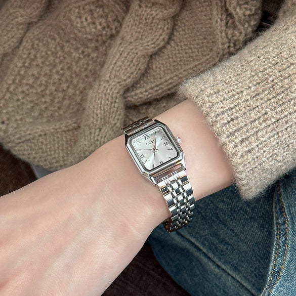 Women's Square Casual Quartz Watch With Alloy Case And Steel Band Mineral Strengthened Glass Mirror