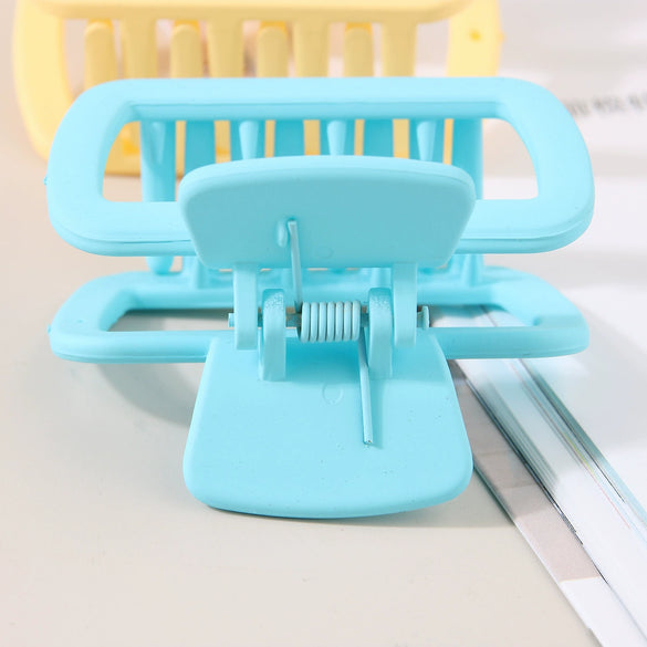 Women's Square Shark Hair Clip Fashion Geometric Style Baking Paint