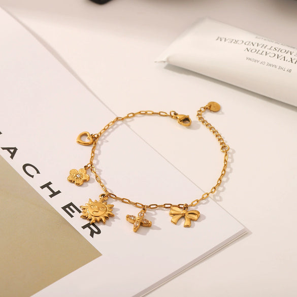 Women's Stainless Steel And Titanium Steel Heart Flowers Bow Pendant Bracelet With Vacuum Plating And Electroplating Treatment