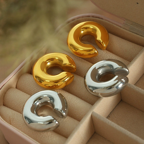 Women's Stainless Steel And 316L Stainless Steel Hollow Geometric U Shaped Electroplated Earrings Retro And Ins Style