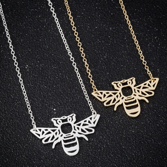 Women's Stainless Steel Bee Pendant Necklace With Cut Out Animal Design And Electroplated O Chain