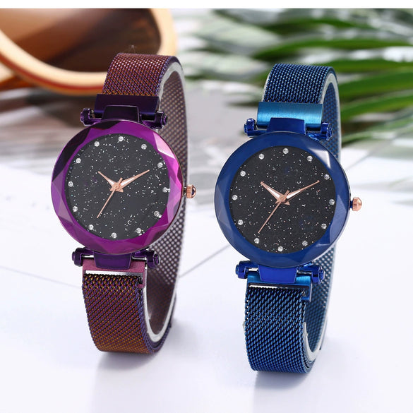 Women's Stainless Steel Casual Creative Starry Sky Magnet Strap Round Dial Watch