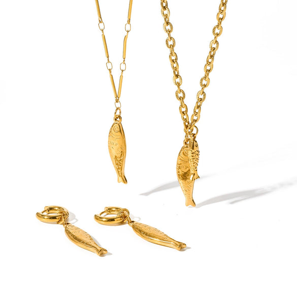Women's Stainless Steel Double Fish Necklace And Earring Jewelry Set With Pvd Real Gold Plated Animal Pendant Clavicle Chain