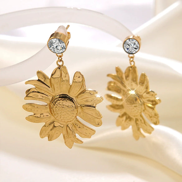 Women's Stainless Steel Electroplated Butterfly And Flower Geometric Earrings With Diamond Accent Irregular Light Luxury Style