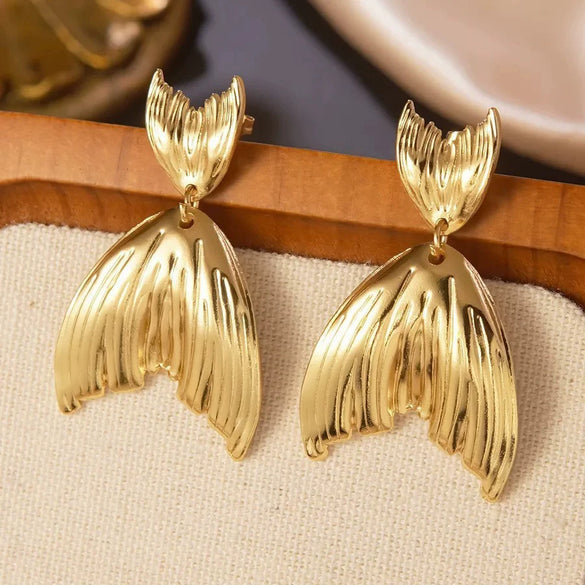 Women's Stainless Steel Electroplated Geometric Butterfly Flower Earrings With Diamond Accents Exaggerated Irregular Heart Shape Design