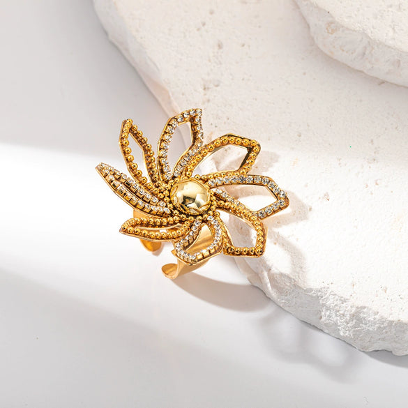 Women's Stainless Steel Flower Fashion Ring Electroplated Simple Elegant Allmatch Hollow Opening