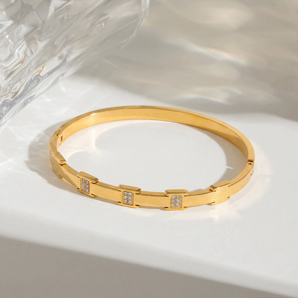 Women's Stainless Steel Geometric Bracelet With Rhinestone Accents And Goldtone Vacuum Electroplated Finish