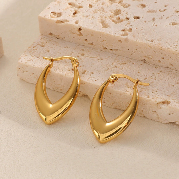 Women's Stainless Steel Geometric Flower Earrings With Gold Tone Electroplated Finish And Light Luxury Fashion Design