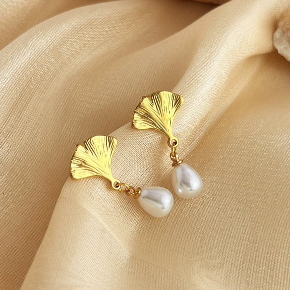 Women's Stainless Steel Geometric Ginkgo Leaf Fanshaped Cold Style Light Luxury Ear Studs