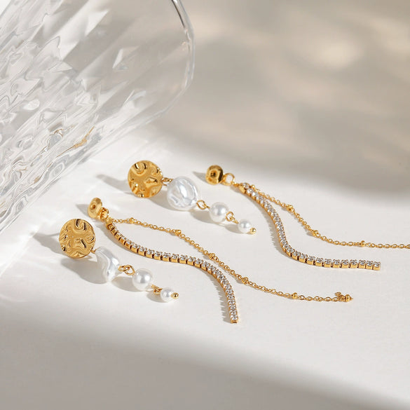 Women's Stainless Steel Geometric Pearl White Zircon Claw Chain Hammer Grain Disc Tassel Earrings With Electroplating