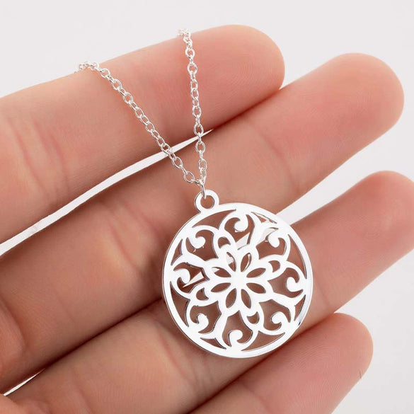 Women's Stainless Steel Geometric Round Pendant Necklace With Cut Out Flower Stamen Design And Electroplated O Chain