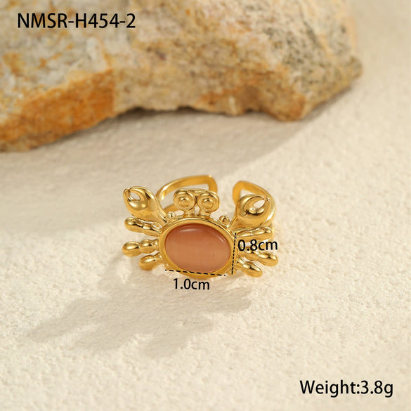 Women's Stainless Steel Geometric Small Crab Pendant Necklace With Electroplating Fashion Style