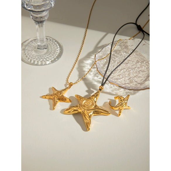 Women's Stainless Steel Geometric Starfish Pendant Necklace Jewelry With Electroplating