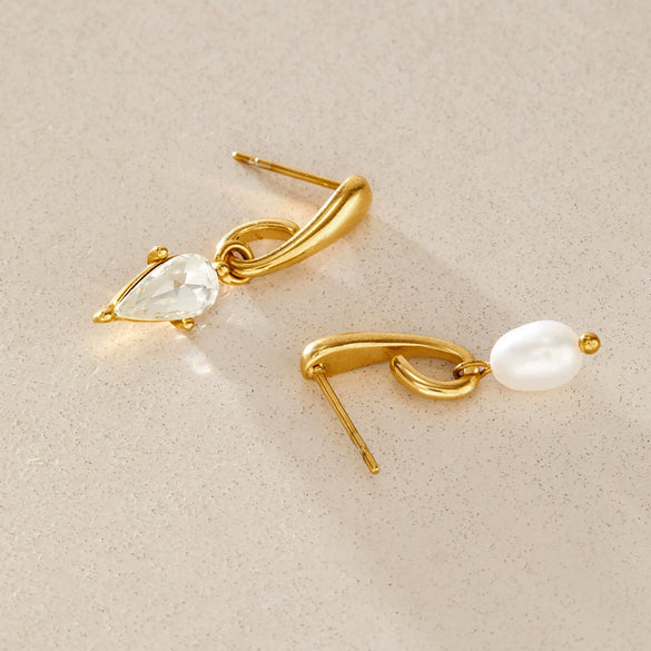 Women's Stainless Steel Geometric Stud Earrings With Sparkling Rhinestone Accents And Elegant Plated Finish For Wholesale