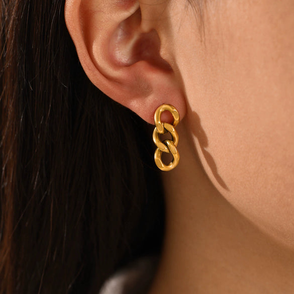 Women's Stainless Steel Geometric Ushaped Jewelry With 18K Gold Plated Electroplating