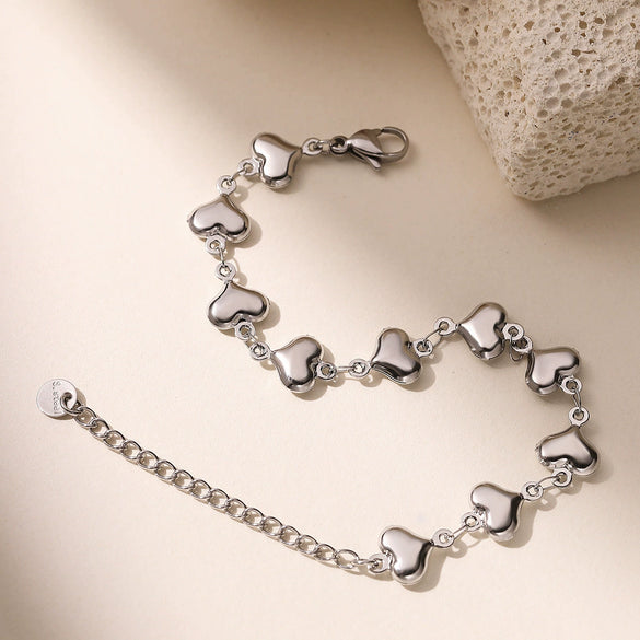Women's Stainless Steel Heart Bracelet Electroplated Fashionable And Simple