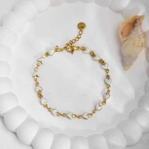 Women's Stainless Steel Heart Shape Fashion Sweet Bracelet With Electroplating