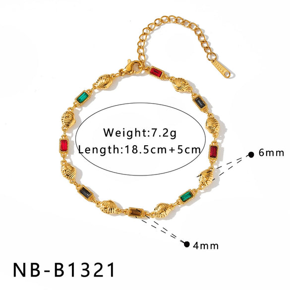 Women's Stainless Steel Heart Shell Geometric Necklace And Bracelet Set With 18K Vacuum Plated Regular Chain
