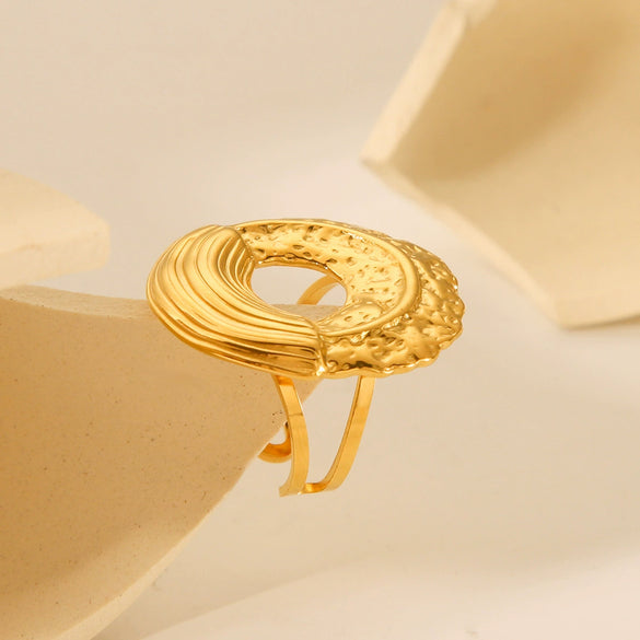 Women's Stainless Steel Open Ring With Geometric Hammer Pattern And Electroplating Treatment
