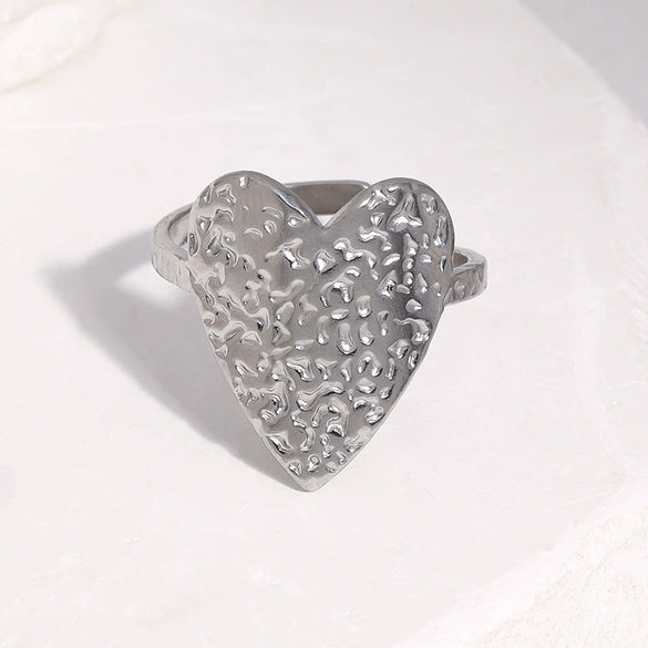 Women's Stainless Steel Open Ring With Hammered Heart Shape Electroplated Sweet And Cool Minimalist Style