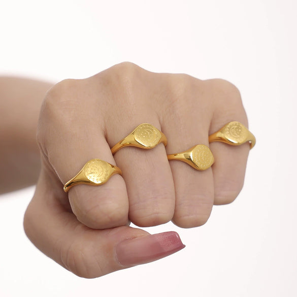 Women's 316L Stainless Steel Pvd Plated Light Luxury Geometric Ring With Stars And Moon Pattern