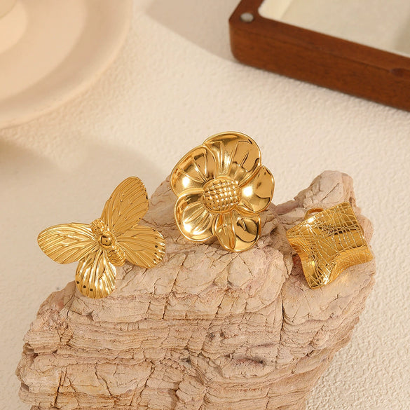 Women's Stainless Steel Ring With Butterfly Flower Geometric Design And Electroplating Highend Style