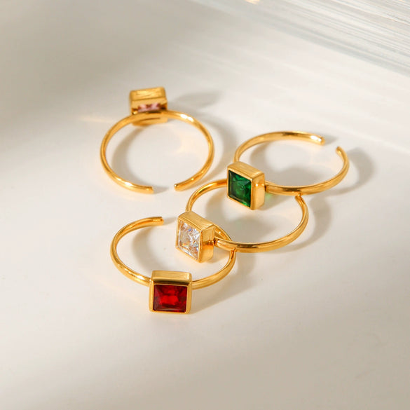 Women's Stainless Steel Ring With Geometric Pattern Inlaid Square Zircon 18K Gold Plated