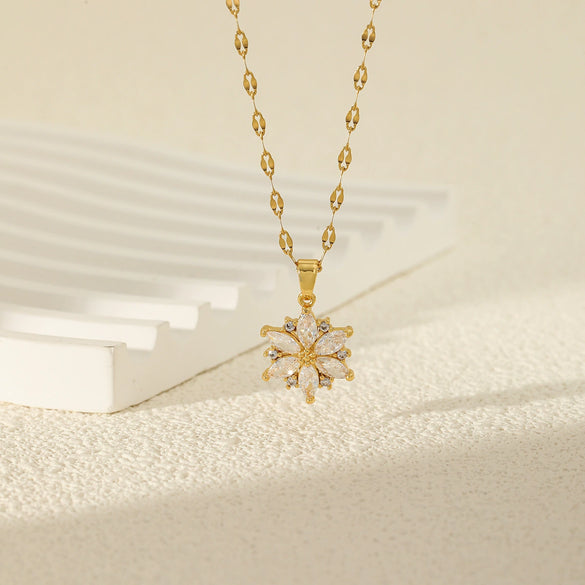 Women's Stainless Steel Snowflake Pendant Lip Chain Necklace With Mixed Gemstone Setting And Electroplating