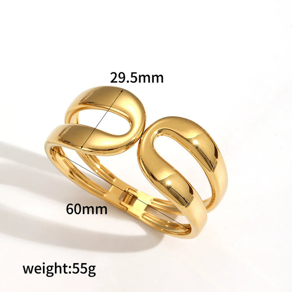 Women's Stainless Steel Spring Open Bracelet With Exaggerated Stylish Wide Surface And Geometric Design 18K Goldplated