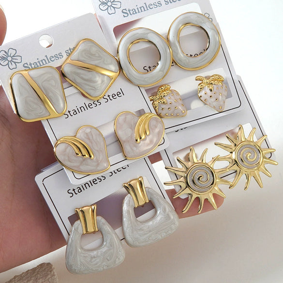 Women's Stainless Steel Stud Earrings With Electroplated Flower Starfish And Heart Shaped Design Light Luxury Jewelry