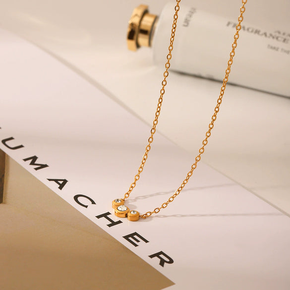 Women's Stainless Steel Titanium Steel Diamond Geometric Pendant Necklace With Vacuum Plating