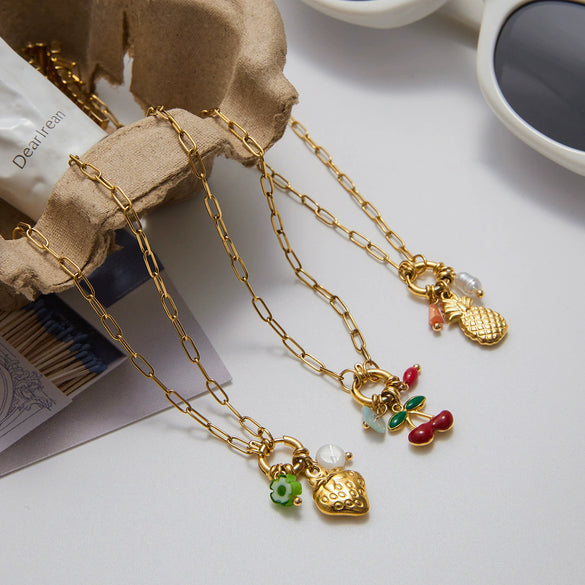 Women's Stainless Steel Titanium Steel Pearl Crystal Pendant Necklace With Geometric Pattern Electroplated Design