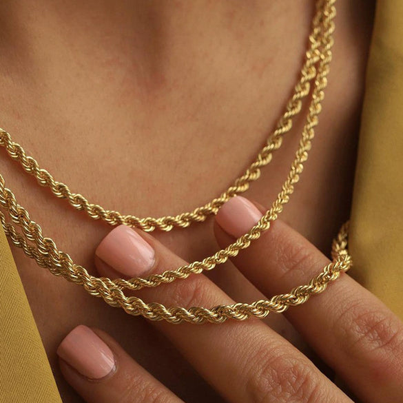 Women's Stainless Steel Twist Chain Geometric Electroplated Necklace