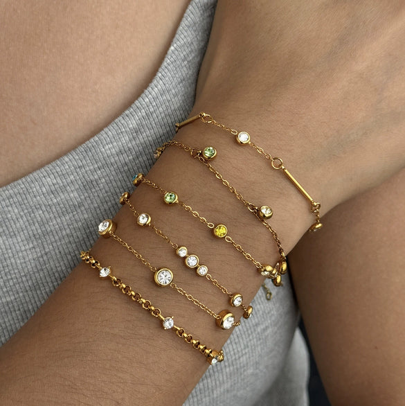 Women's Stainless Steel Zircon Geometric Bracelet Electroplated Light Luxury Non Fading Jewelry