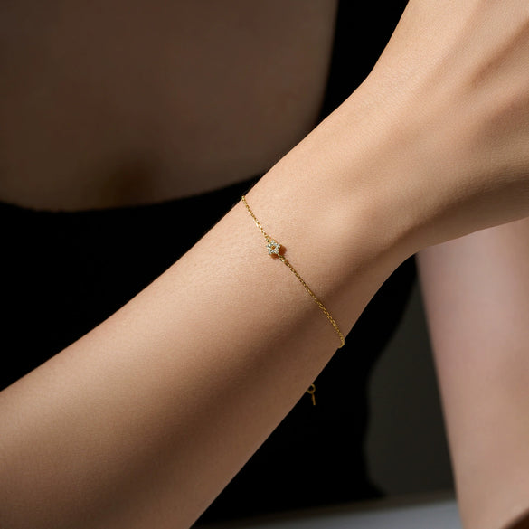Women's 925 Sterling Silver Star Sweet Style Electroplated Platinum And 18K Gold Bracelet